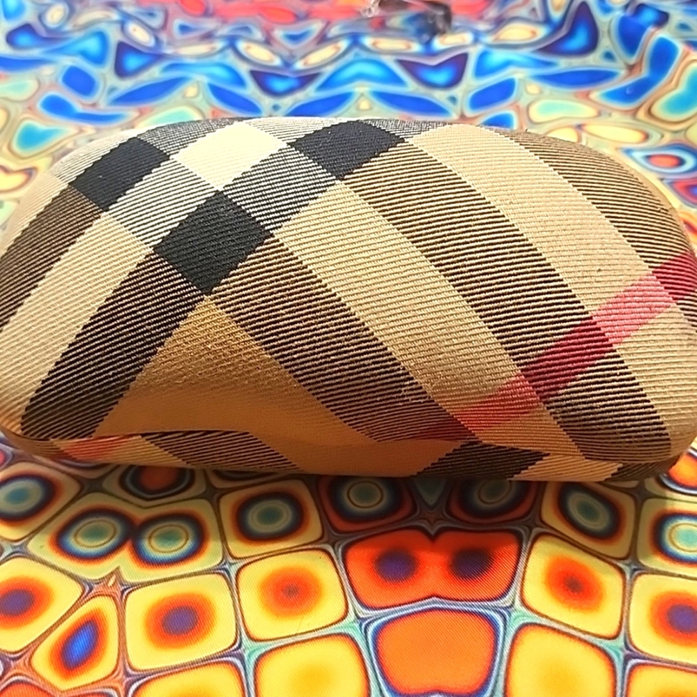 Burberry Sunglasses Case